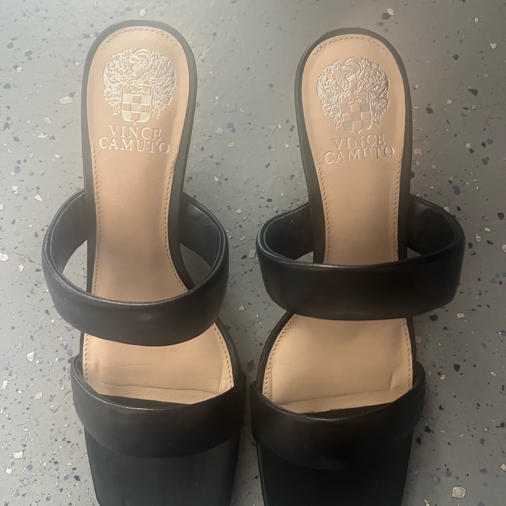 Vince Camuto Black Heels Elegant Minimalist Design